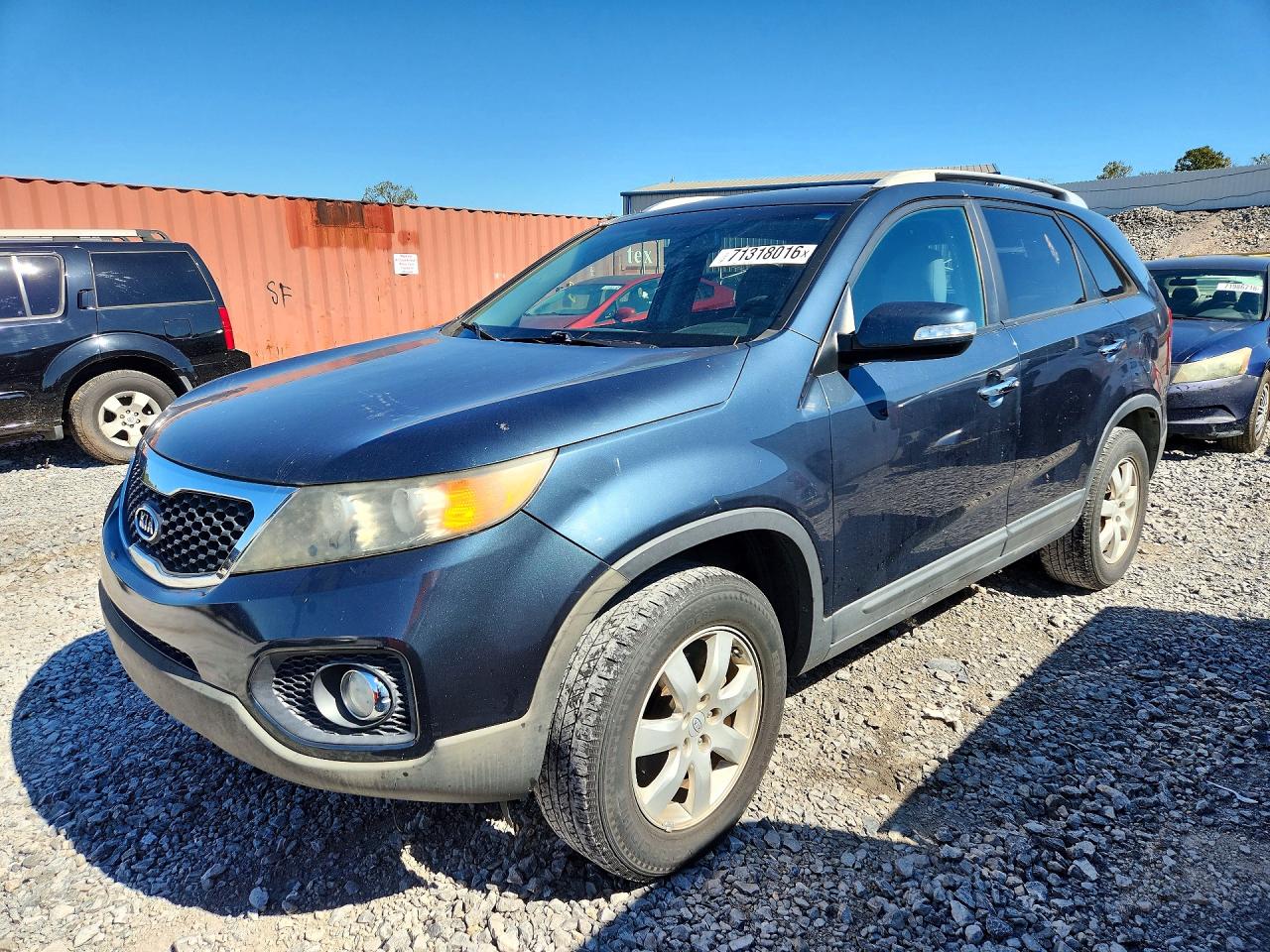 2011 KIA SORENTO LX | 5XYKT4A12BG079134 | UPCARS