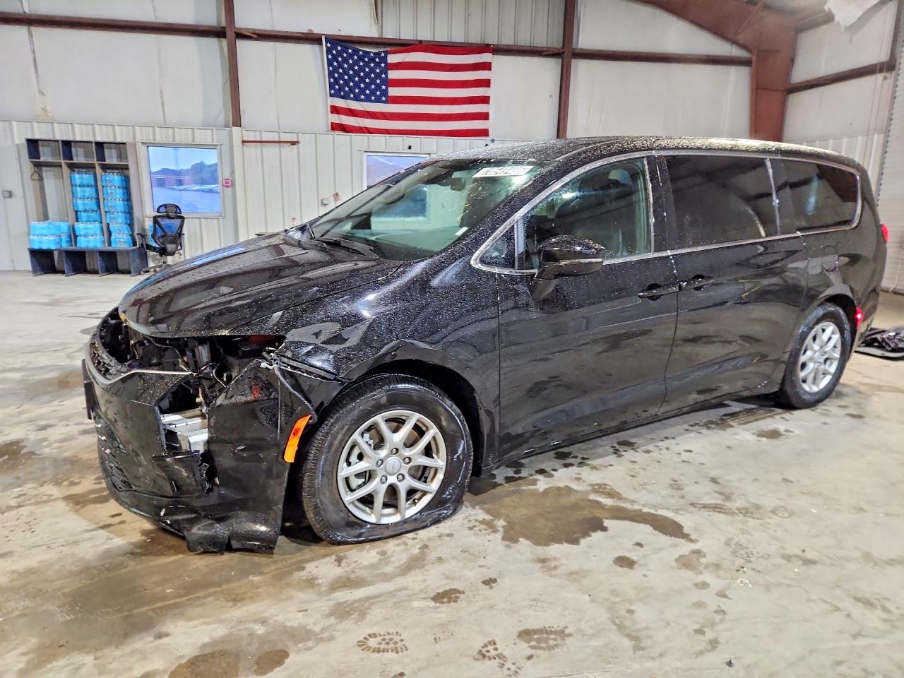 2027 CHRYSLER PACIFICA SELECT | 2C4RC1BG6VR583833 | UPCARS