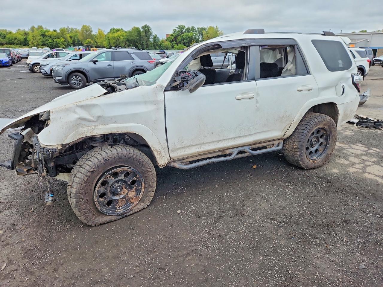 2016 TOYOTA 4RUNNER TRAIL | JTEBU5JR0G5384264 | UPCARS