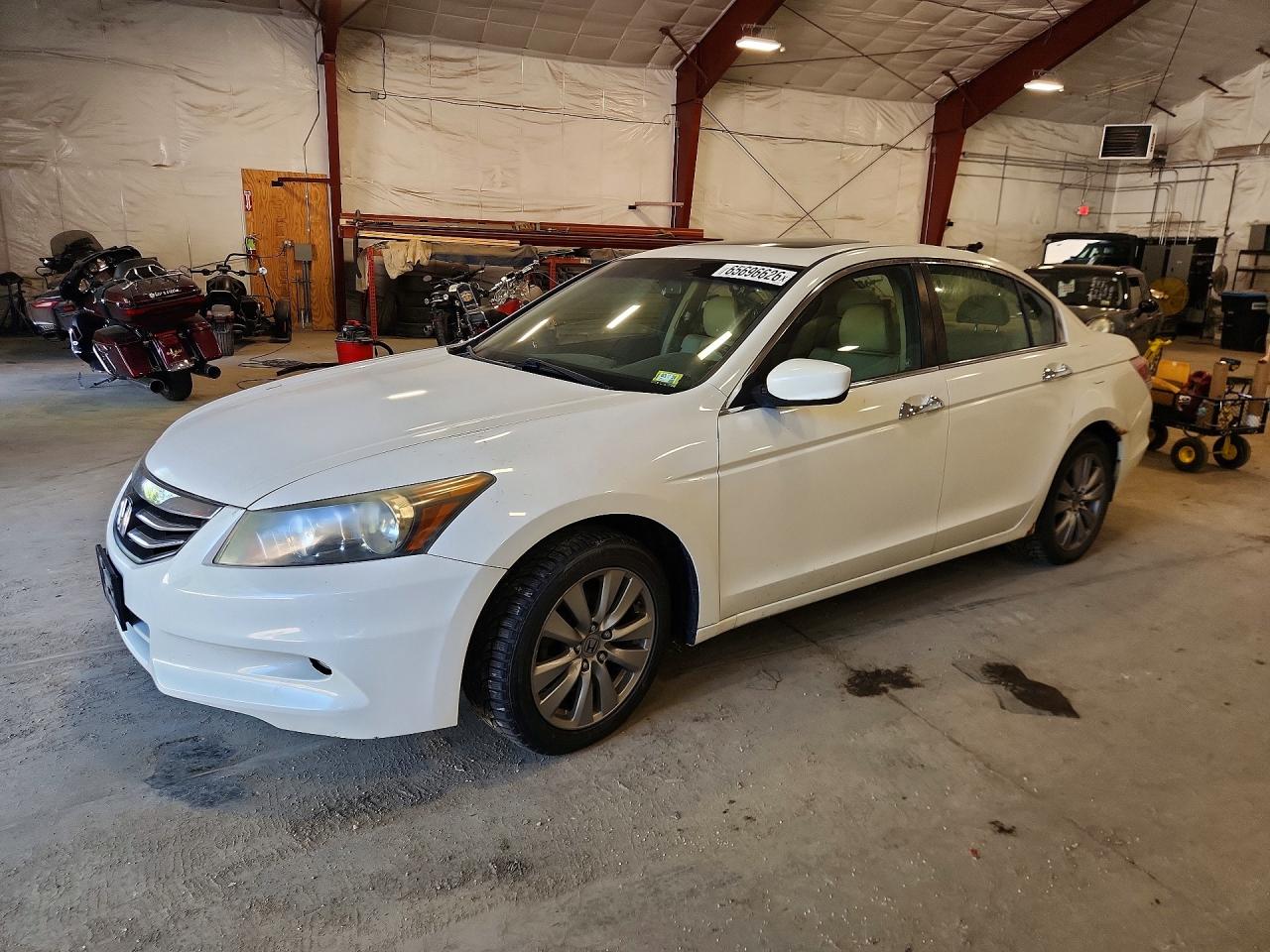 2012 HONDA ACCORD EXL | 1HGCP3F88CA010010 | UPCARS