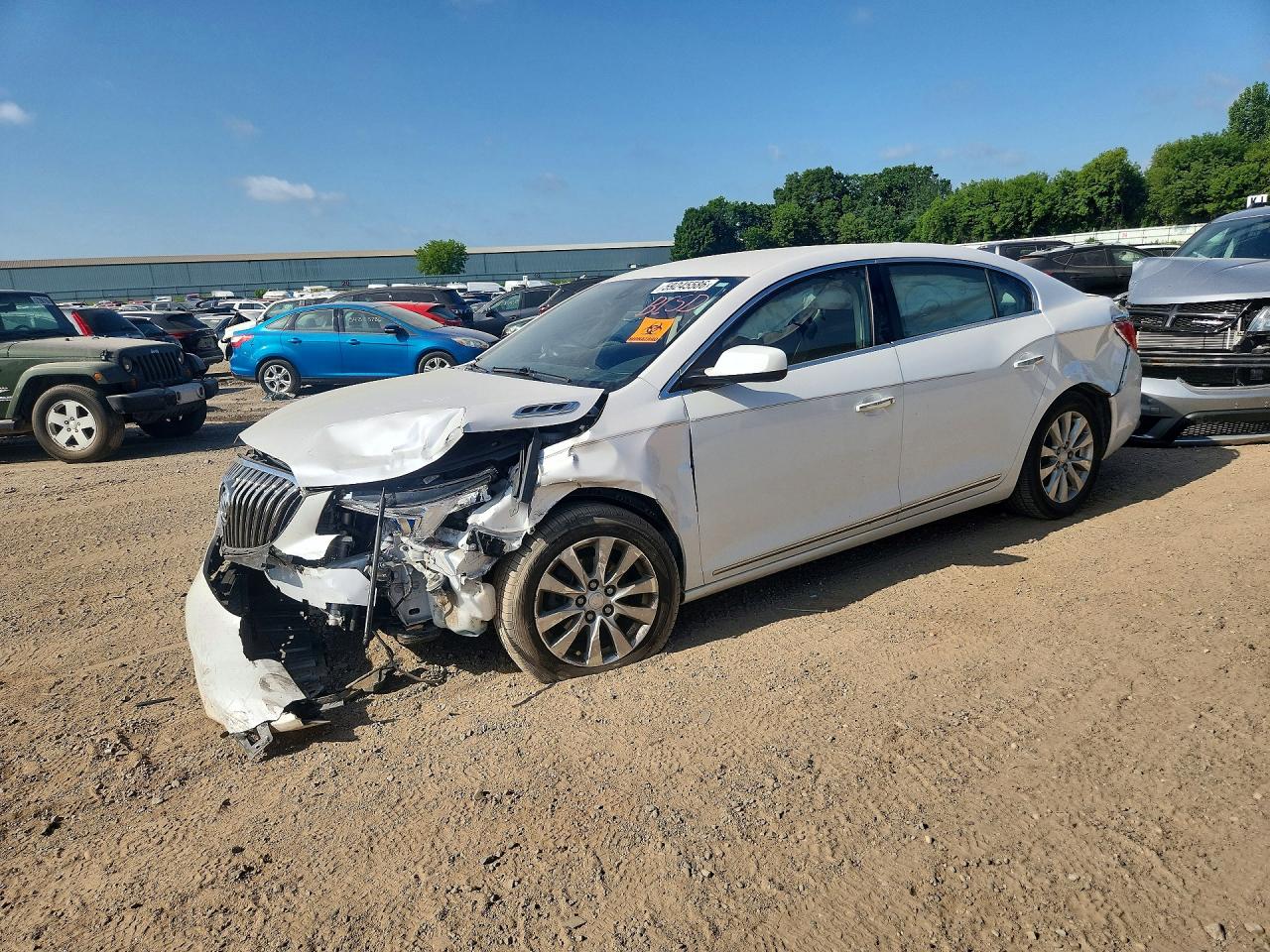 2015 BUICK LACROSSE | 1G4GA5GR7FF249572 | UPCARS