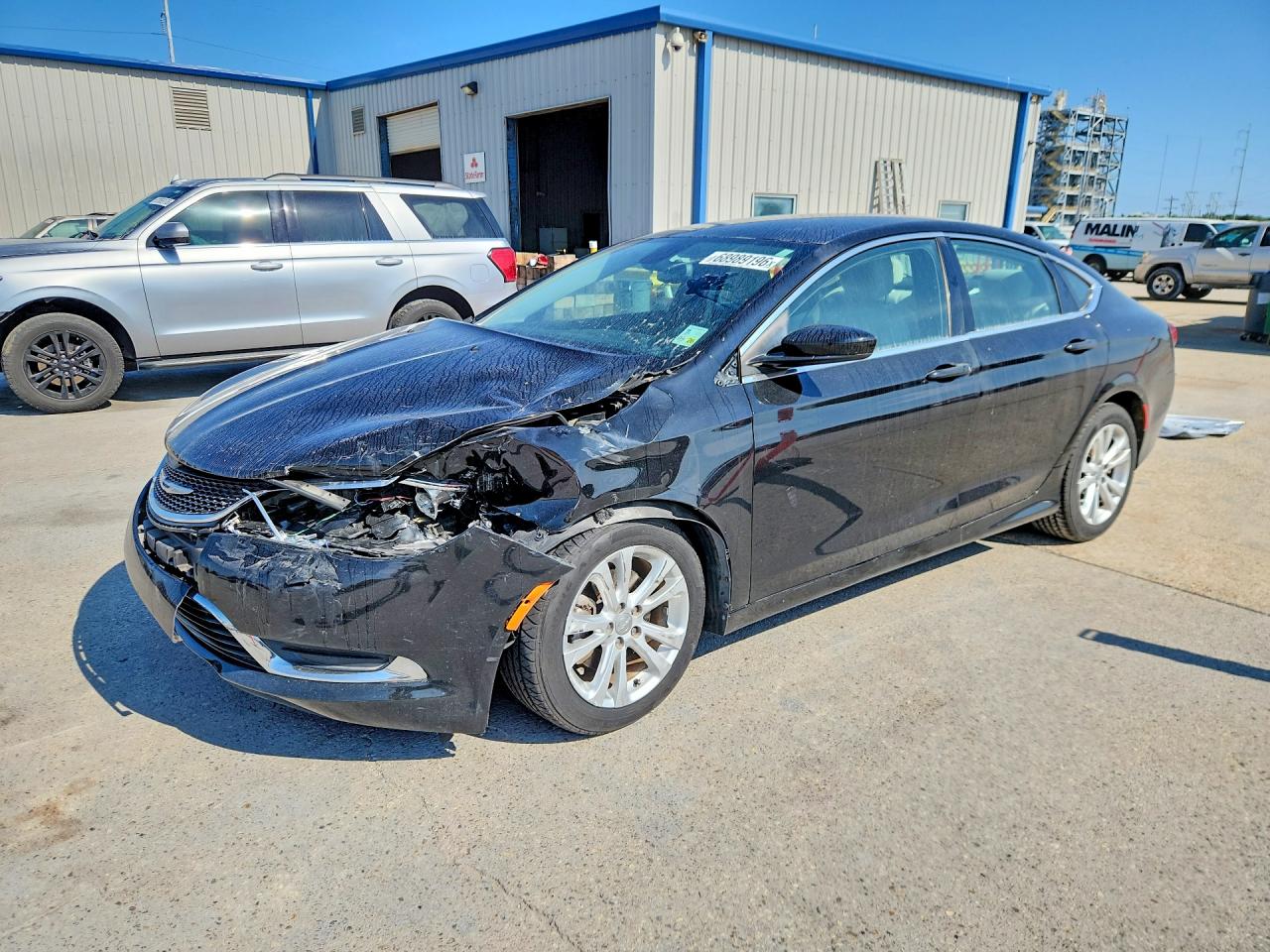 2015 CHRYSLER 200 LIMITED | 1C3CCCAB0FN602516 | UPCARS