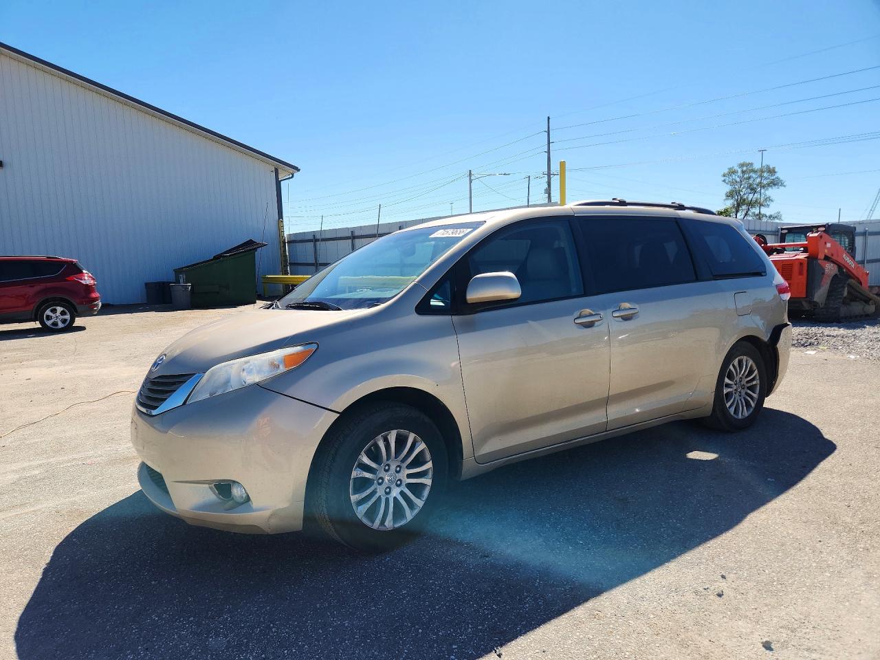 2011 TOYOTA SIENNA XLE 8-PASSENGER | 5TDYK3DC9BS006494 | UPCARS