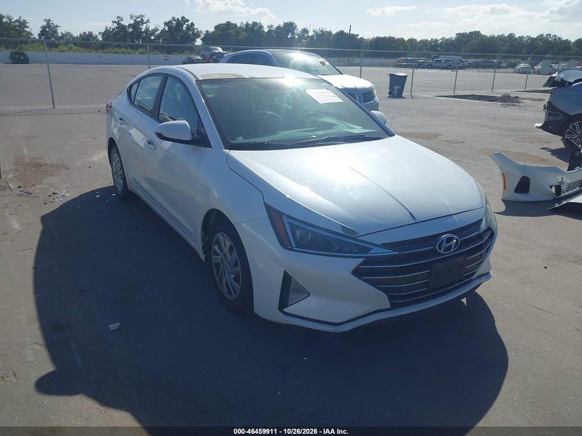 2019 HYUNDAI ELANTRA SE | 5NPD74LF1KH490104 | UPCARS