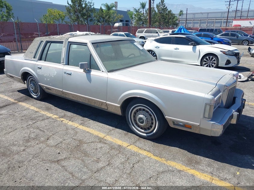 1985 LINCOLN TOWN CAR | 1LNBP96F1FY763221 | UPCARS
