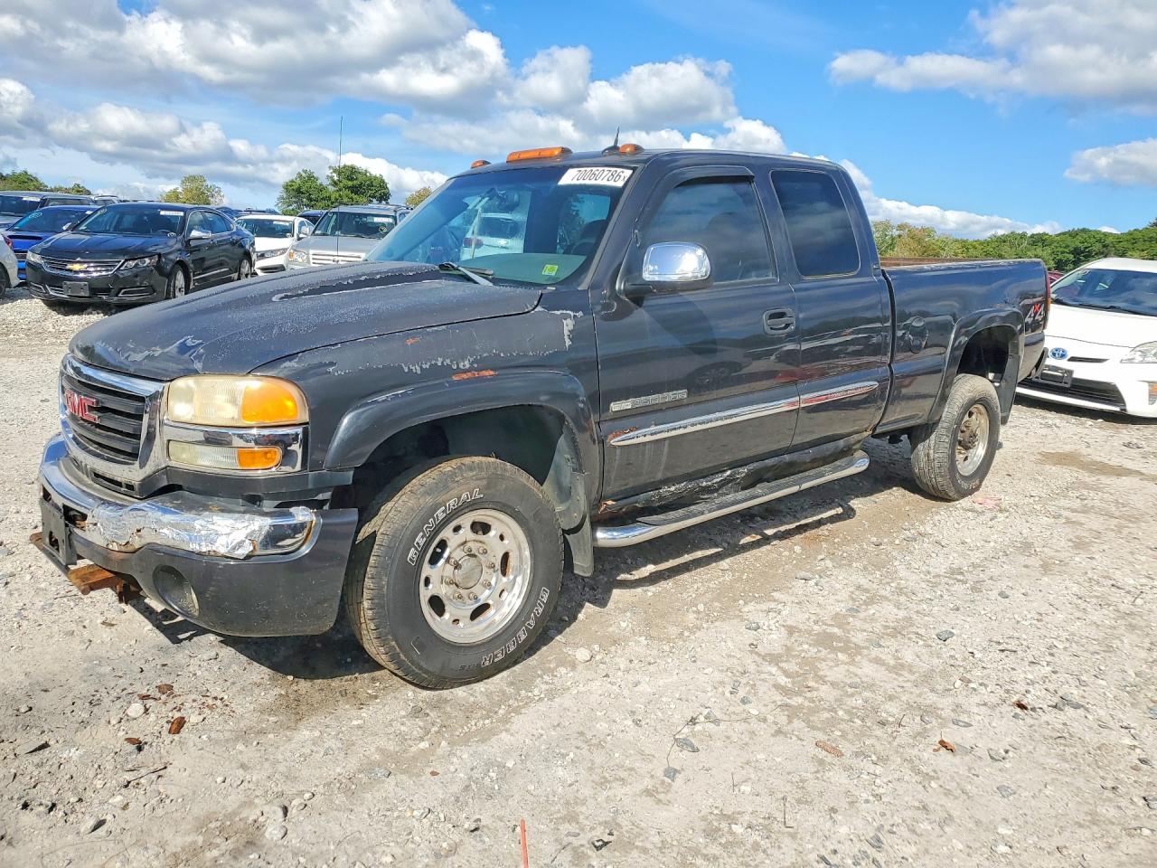 2004 GMC SIERRA K2500 HEAVY DUTY | 1GTHK29U94E280525 | UPCARS