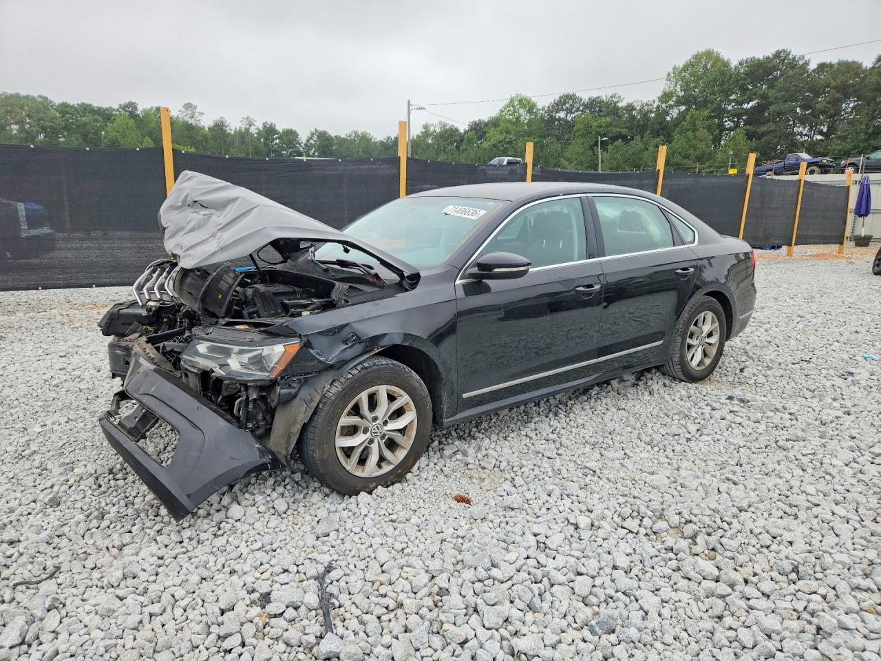 2016 VOLKSWAGEN PASSAT S | 1VWAT7A39GC017818 | UPCARS