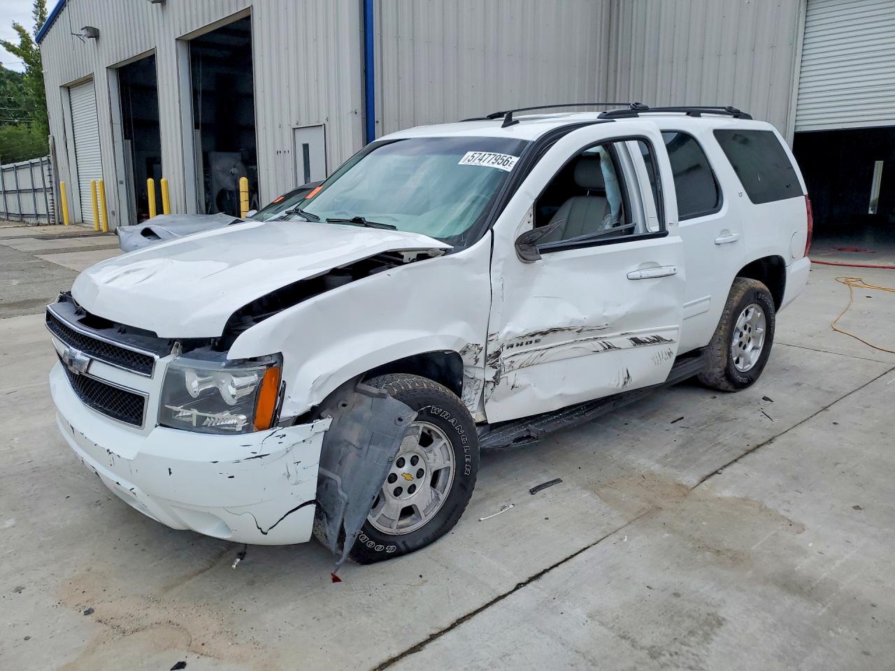 2013 CHEVROLET TAHOE C1500 LT | 1GNSCBE05DR300968 | UPCARS