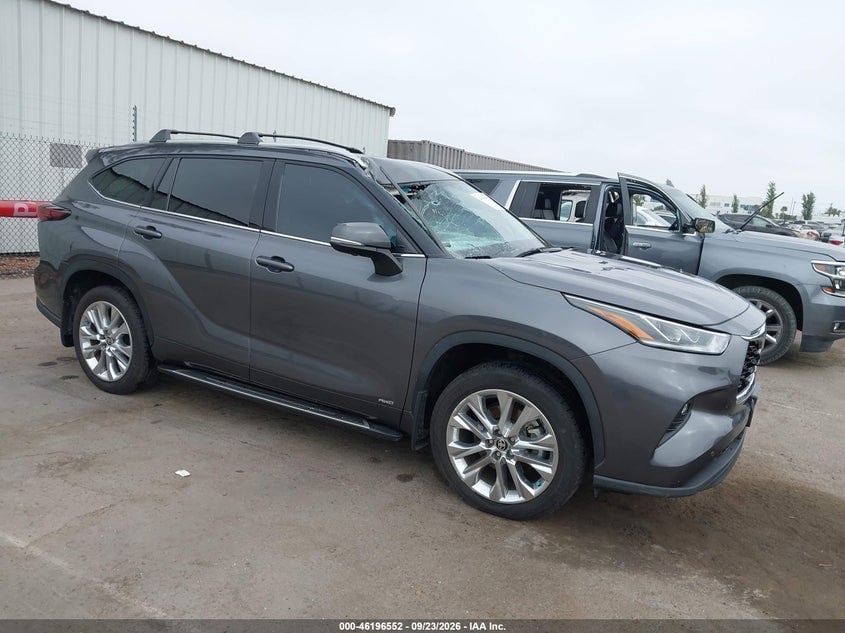 2024 TOYOTA HIGHLANDER HYBRID LIMITED | 5TDXBRCH7RS617842 | UPCARS