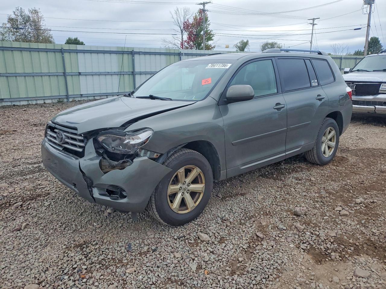 2010 TOYOTA HIGHLANDER BASE | 5TDBK3EH7AS034034 | UPCARS