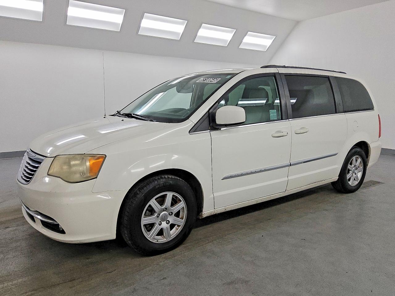 2013 CHRYSLER MINIVAN TOURING | 2C4RC1BG4DR528960 | UPCARS