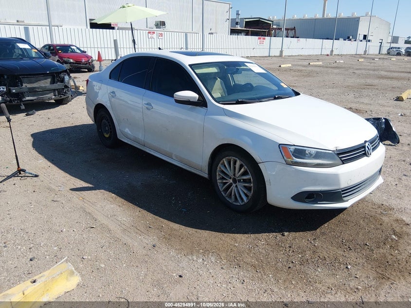2013 VOLKSWAGEN JETTA 2.5L SEL | 3VWLX7AJ9DM361767 | UPCARS