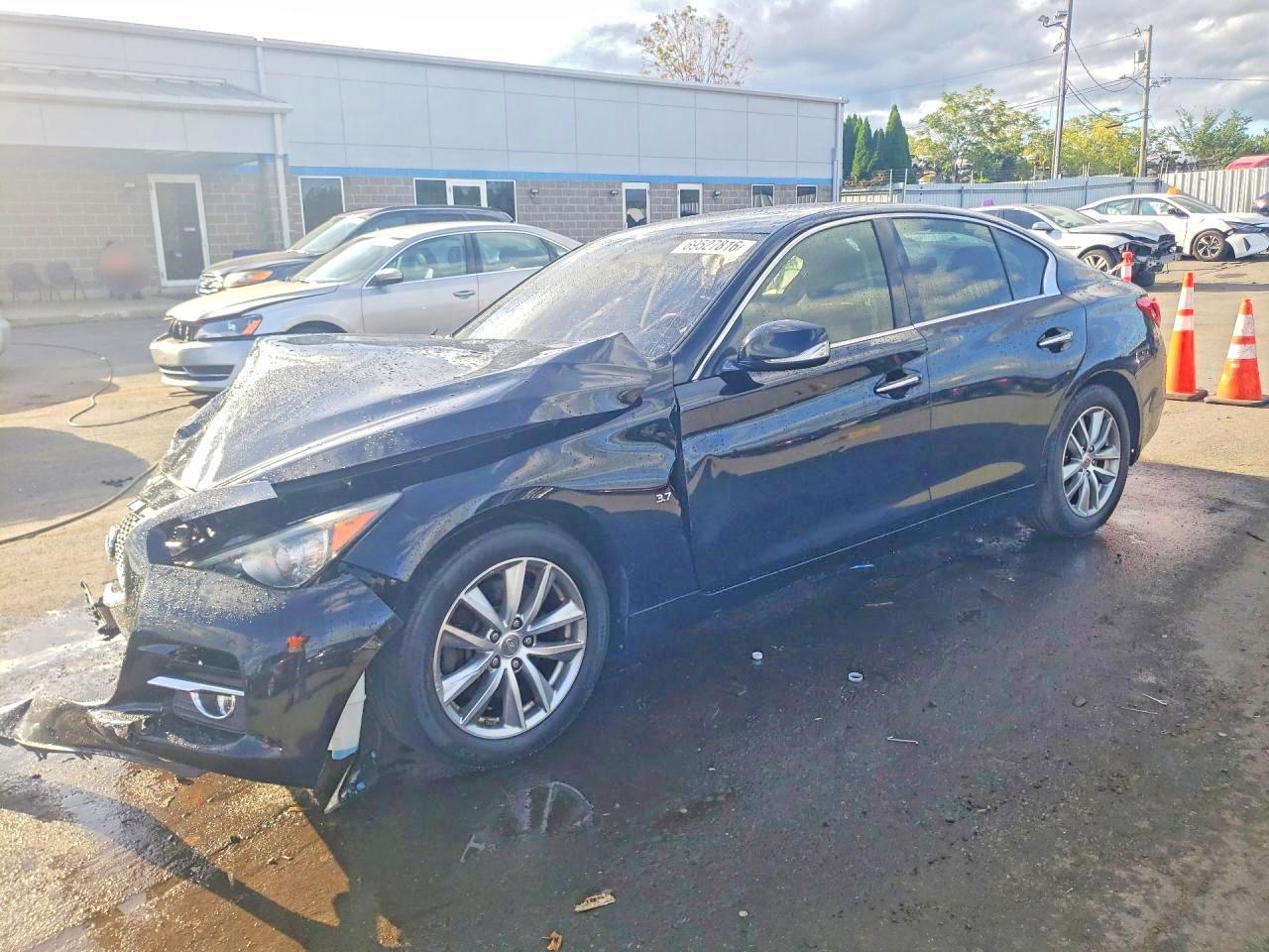 2015 INFINITI Q50 PREMIUM | JN1BV7AR0FM394233 | UPCARS