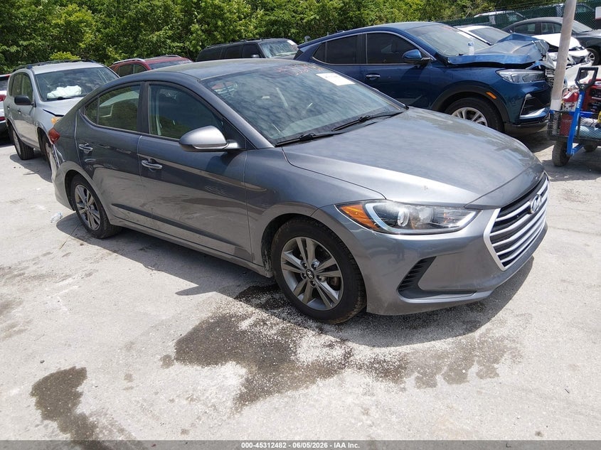 2018 HYUNDAI ELANTRA SEL | 5NPD84LF3JH390145 | UPCARS