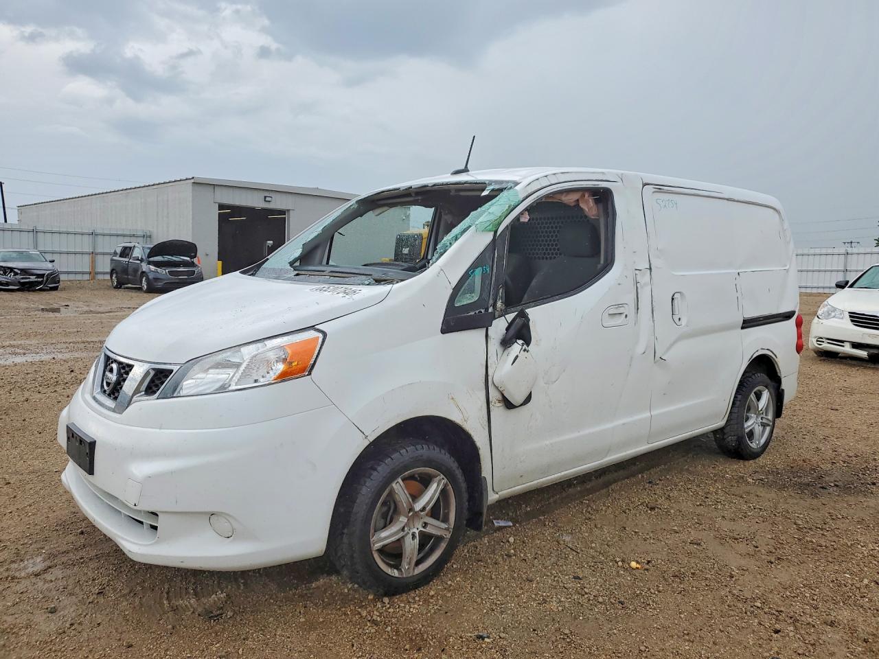 2013 NISSAN NV200 S | 3N6CM0KN5DK690611 | UPCARS