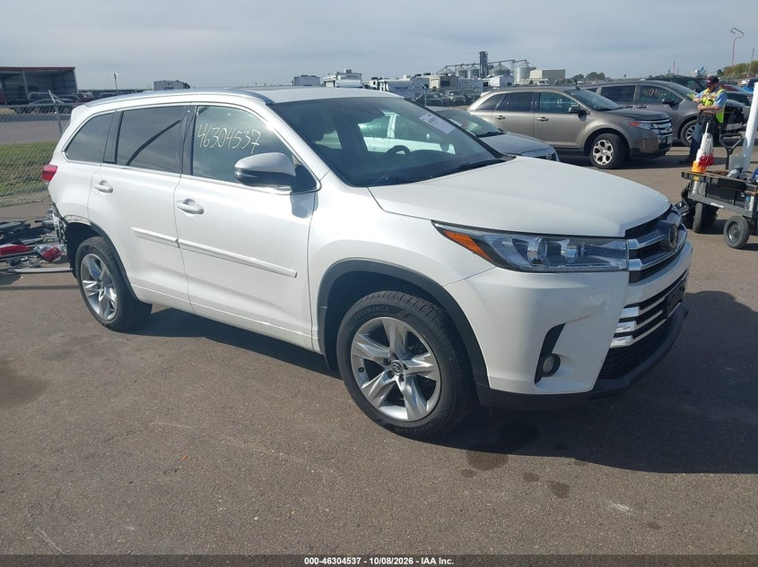 2017 TOYOTA HIGHLANDER LIMITED | 5TDDZRFH7HS442968 | UPCARS