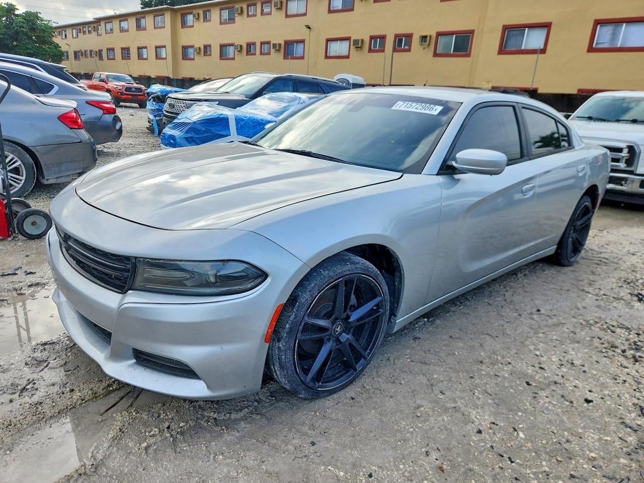 2019 DODGE CHARGER SXT | 2C3CDXBG8KH743593 | UPCARS