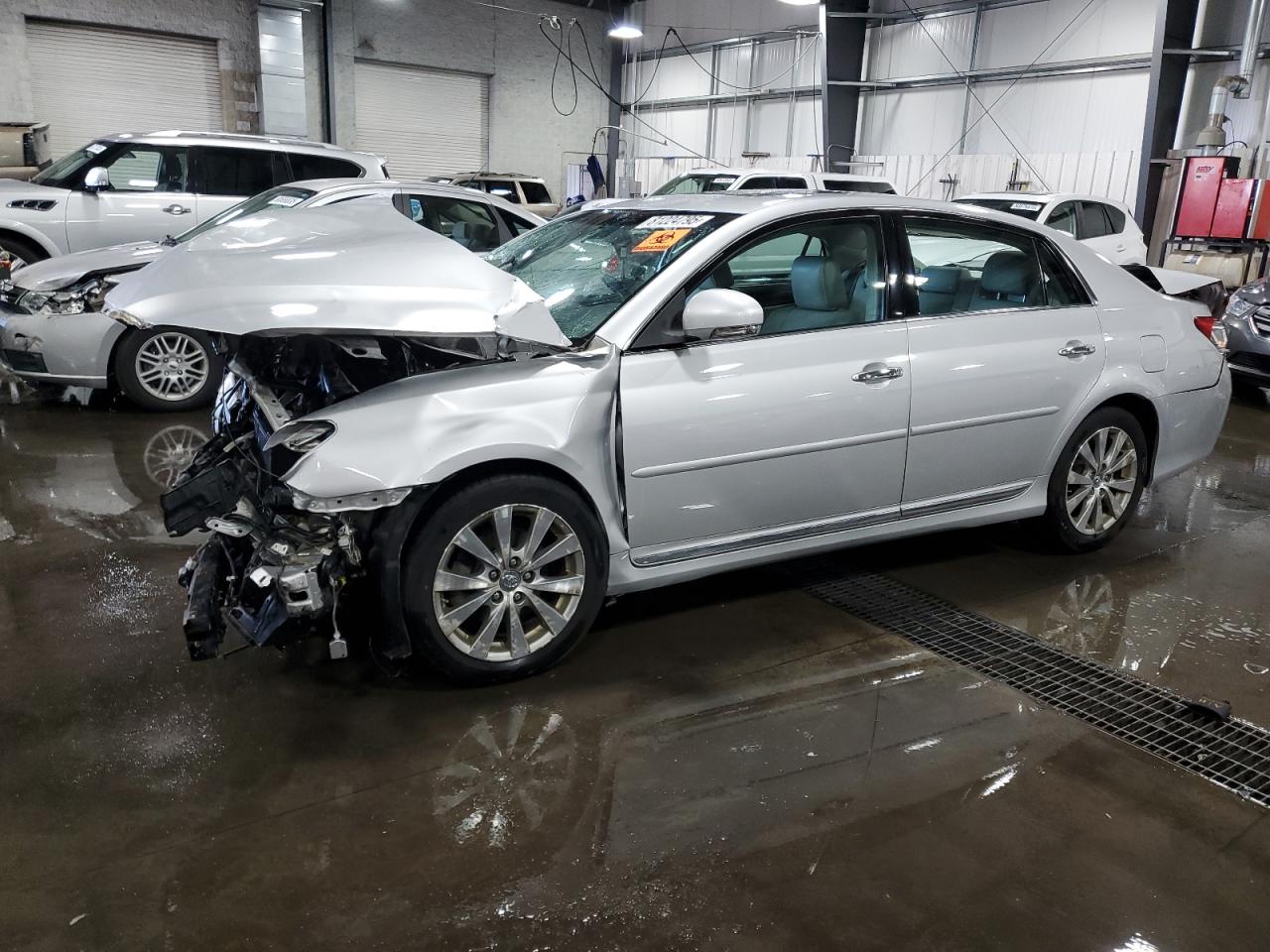 2011 TOYOTA AVALON LIMITED | 4T1BK3DB7BU429837 | UPCARS