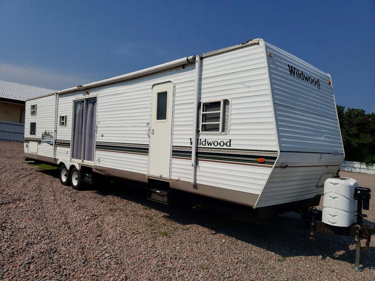 2003 FORESRIVER WILDWOOD FOREST RIVER  CAMPER | 4X4TWDP273B042498 | UPCARS