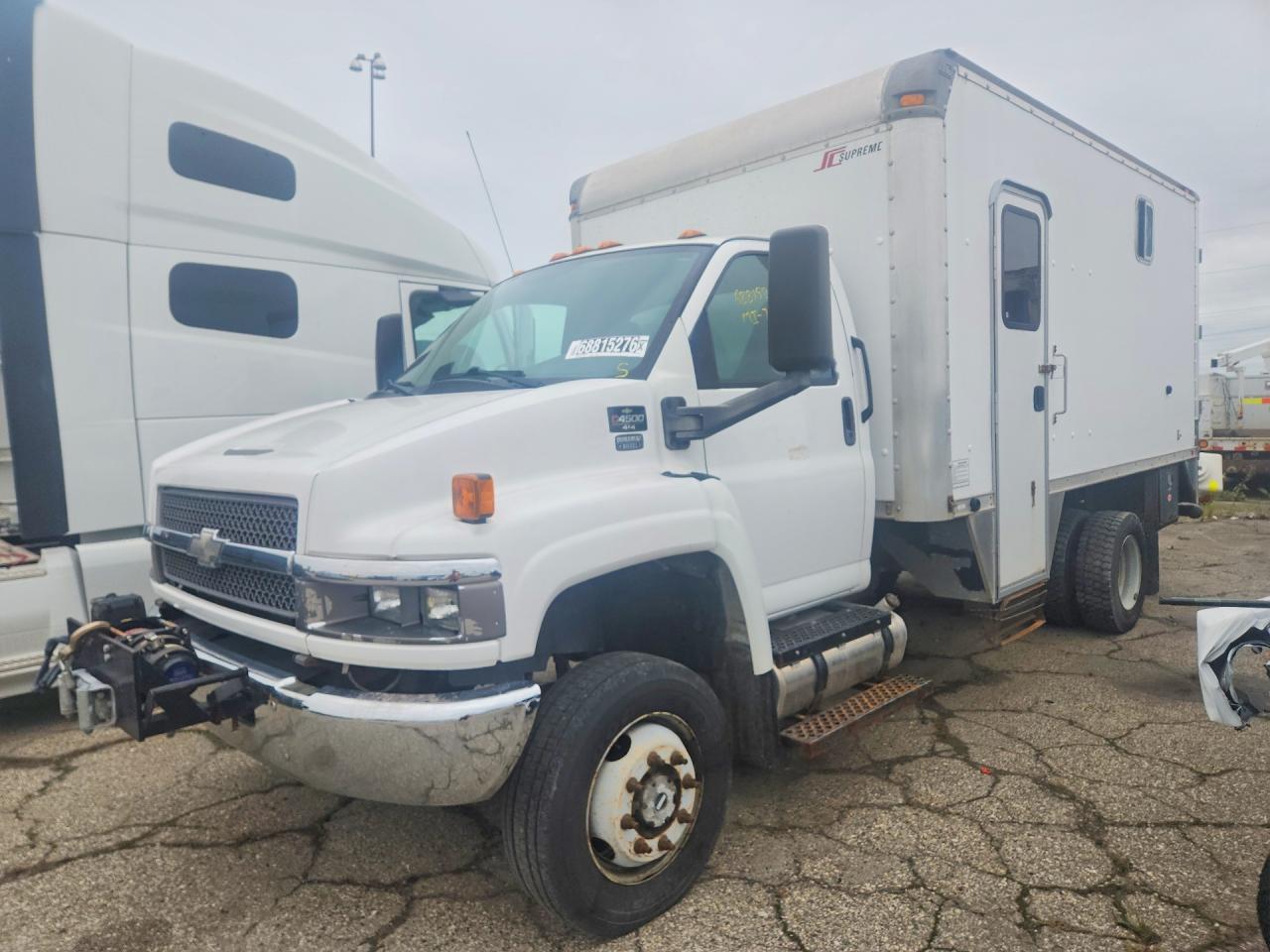 2007 CHEVROLET C/K4500 BOX TRUCK | 1GBE4C32X7F401995 | UPCARS