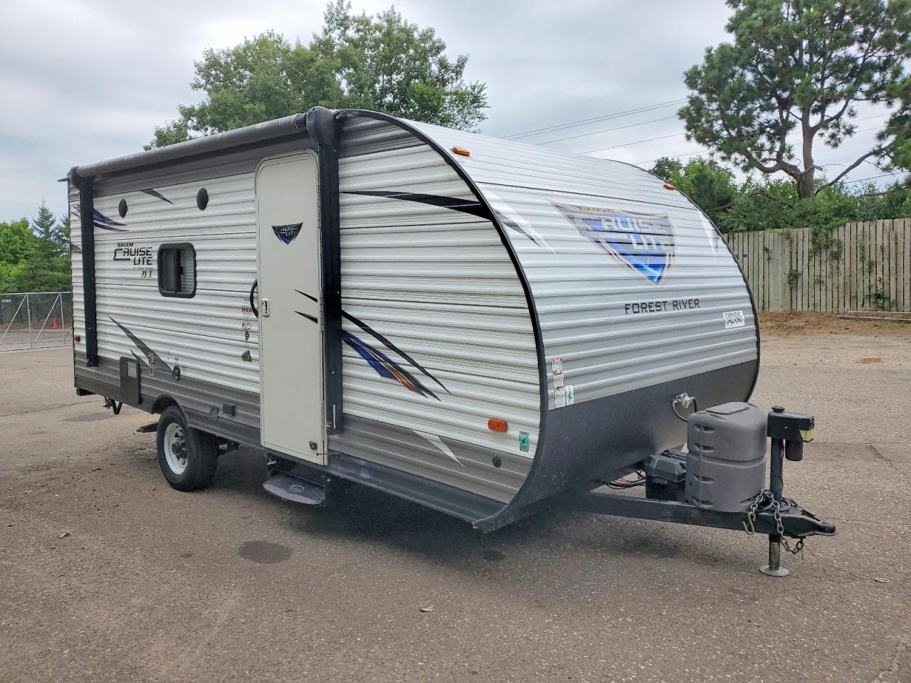 2017 FOREST RIVER SALEM CRUI FOREST RIVER  CAMPER | 4X4TSMV12H7412725 | UPCARS