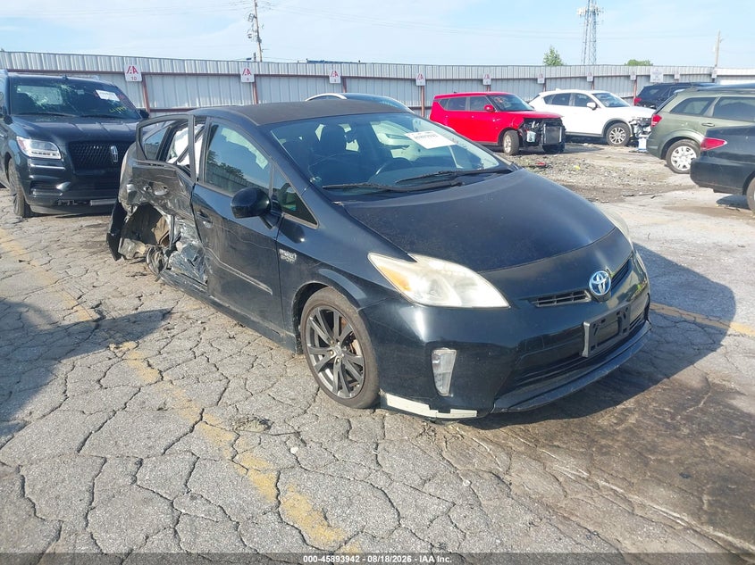2013 TOYOTA PRIUS THREE SE | JTDKN3DU6D5570652 | UPCARS