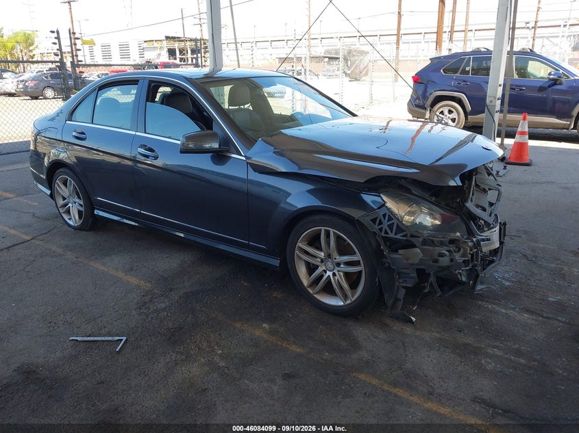 2013 MERCEDES-BENZ C 250 SPORT | WDDGF4HB9DR258504 | UPCARS