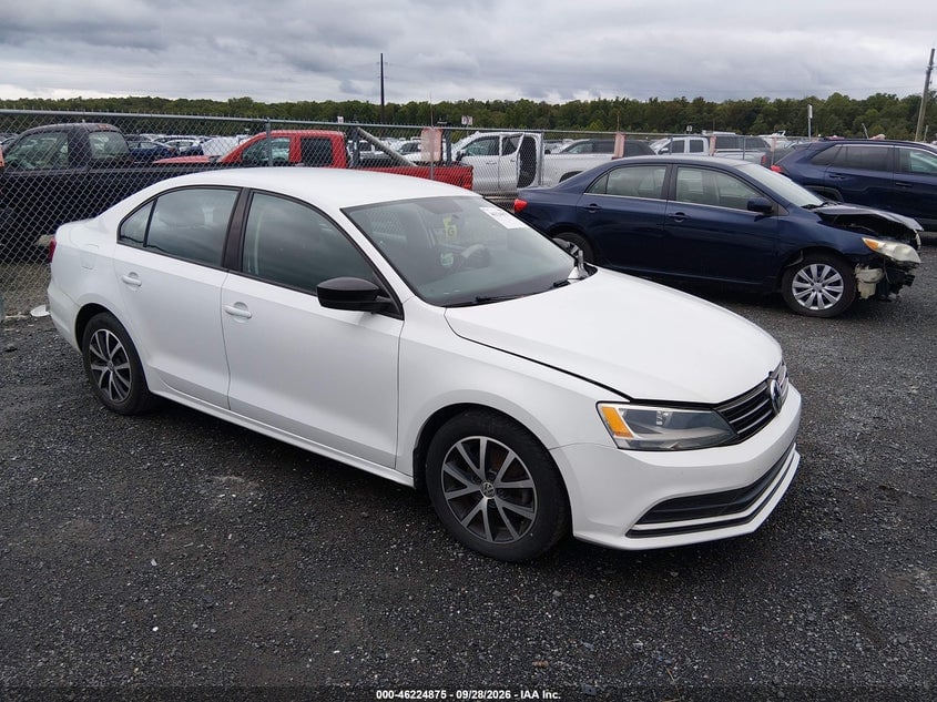 2015 VOLKSWAGEN JETTA 1.8T SE | 3VWD17AJ0FM213080 | UPCARS