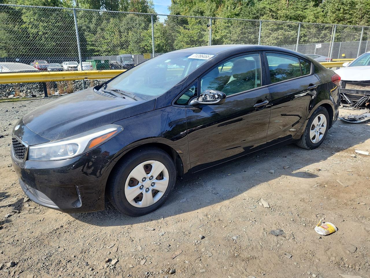 2017 KIA FORTE LX | 3KPFK4A72HE074501 | UPCARS