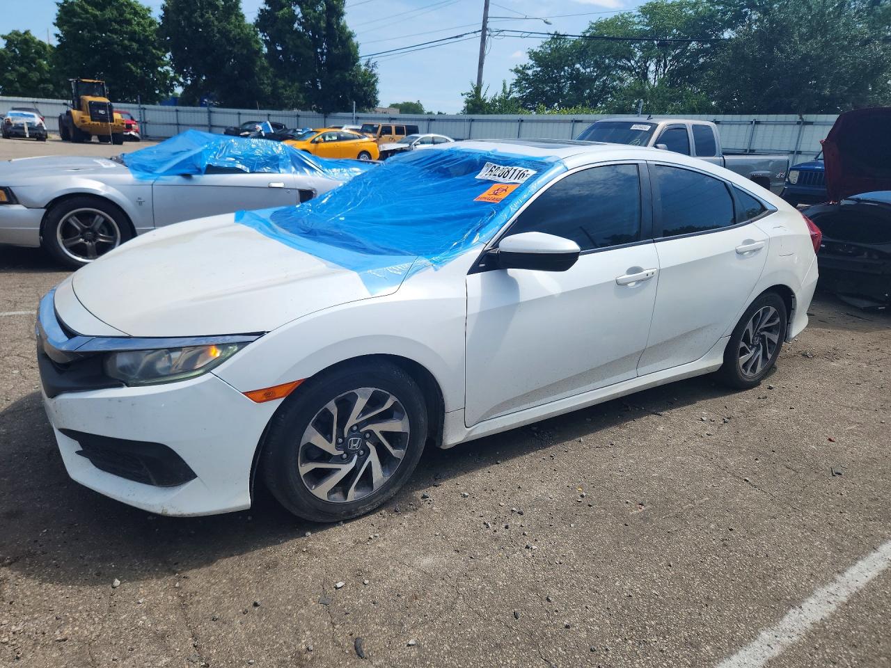 2018 HONDA CIVIC EX | 2HGFC2F70JH545521 | UPCARS