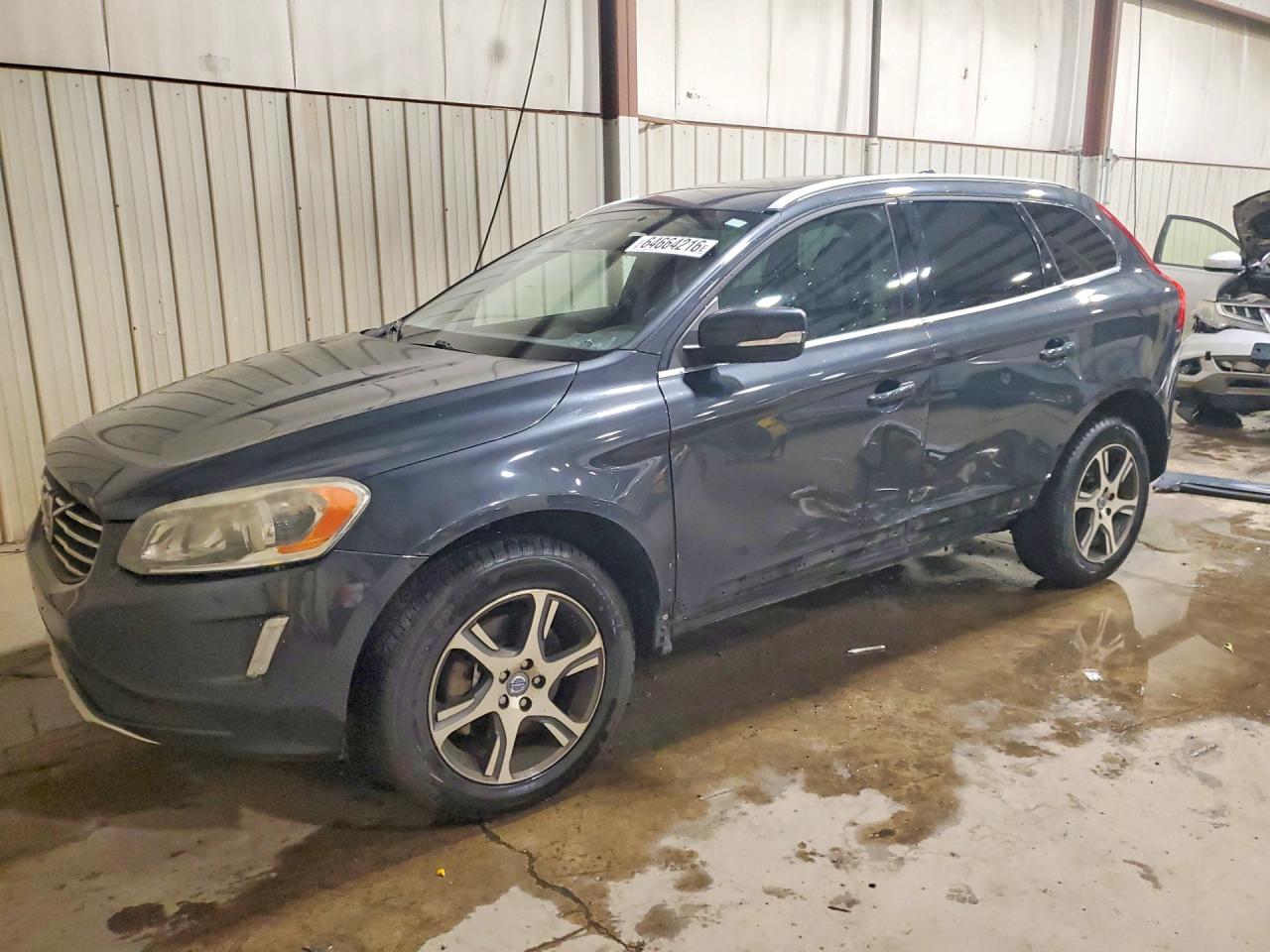 2014 VOLVO XC60 T6 | YV4902DZ3E2536963 | UPCARS