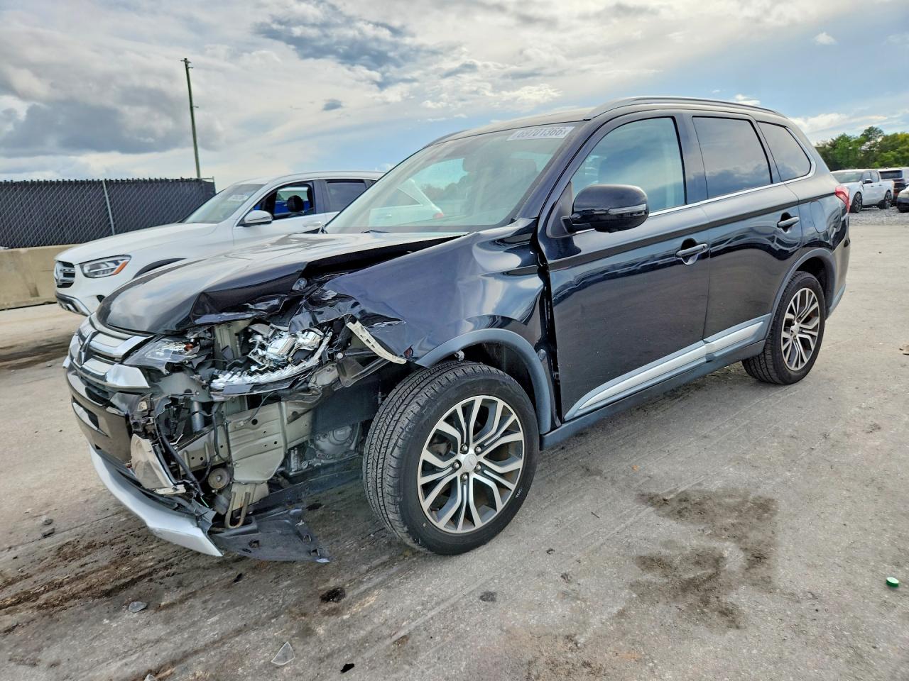 2017 MITSUBISHI OUTLANDER SE | JA4AD3A36HZ061017 | UPCARS