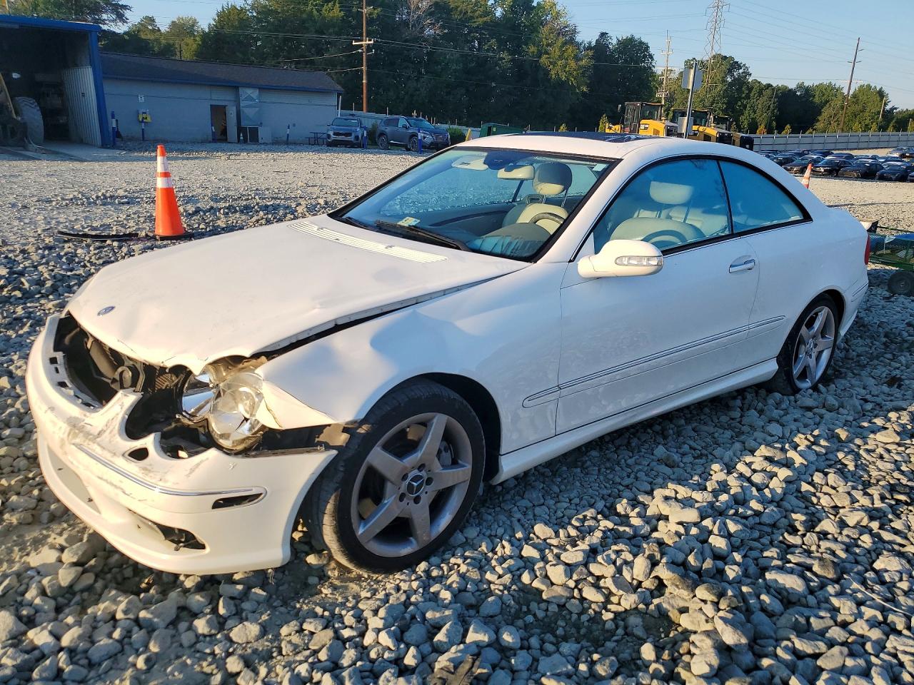 2005 MERCEDES-BENZ CLK-CLASS 500 | WDBTJ75J35F128837 | UPCARS