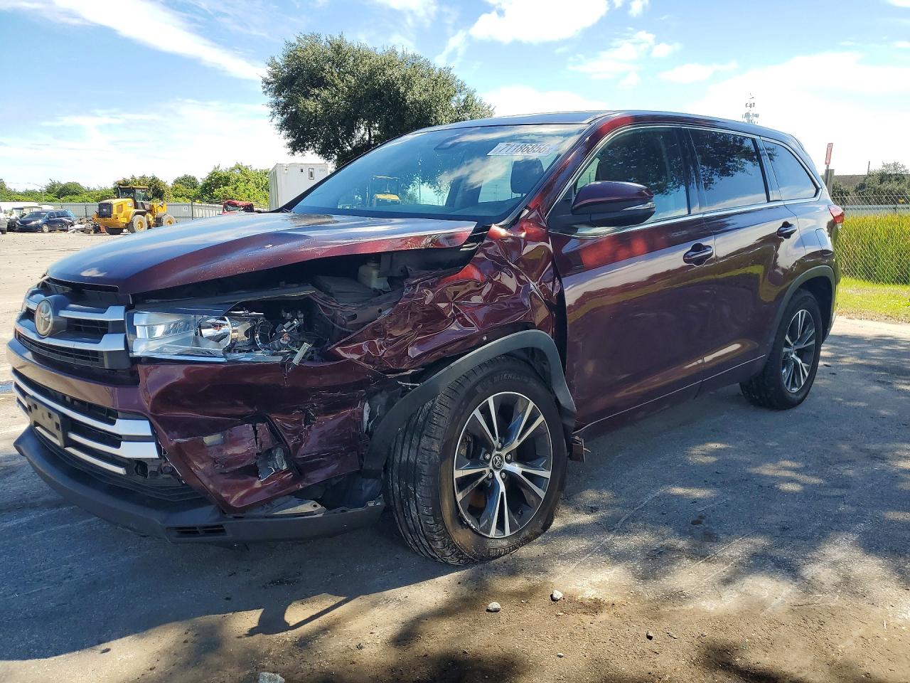 2018 TOYOTA HIGHLANDER LE PLUS | 5TDZZRFH1JS285773 | UPCARS