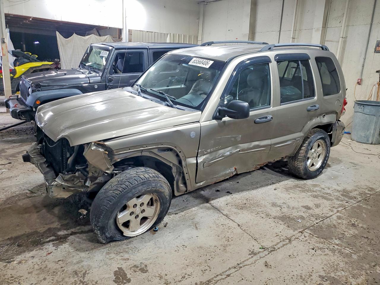 2004 JEEP LIBERTY LIMITED | 1J8GL58K44W320510 | UPCARS
