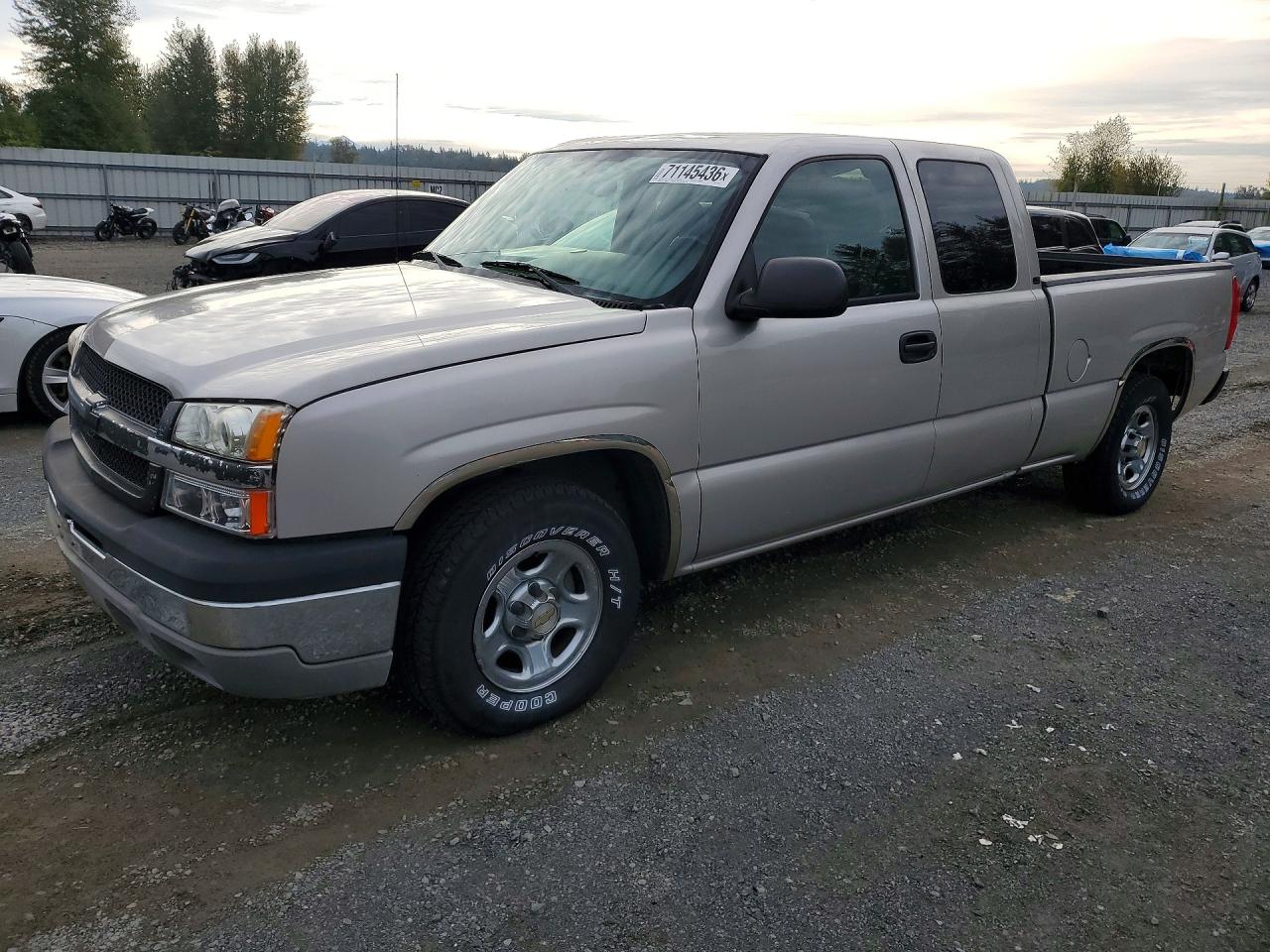 2004 CHEVROLET SILVERADO C1500 | 2GCEC19V541142727 | UPCARS
