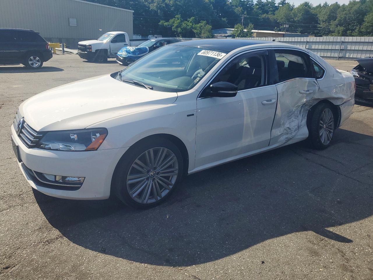 2015 VOLKSWAGEN PASSAT SE | 1VWBT7A36FC008125 | UPCARS