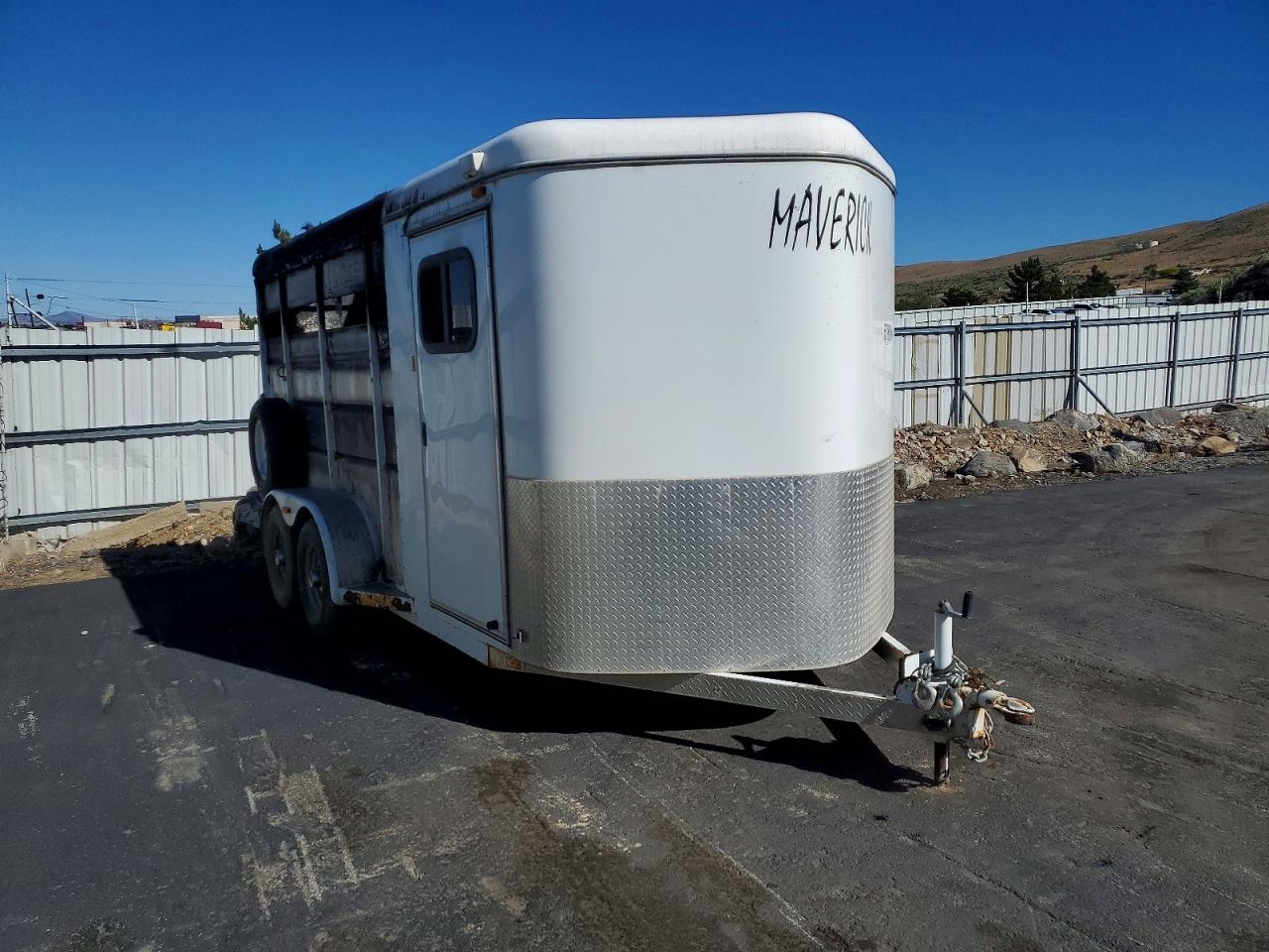 2012 HORS HORSE TRAI MAVERICK LIVESTOCK TRAILER | 5PTBL1723C1016522 | UPCARS