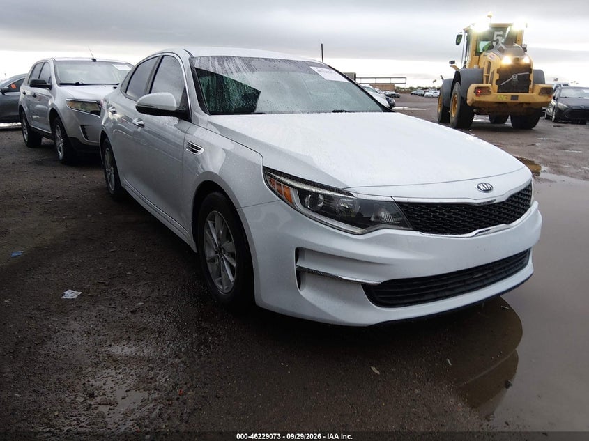 2018 KIA OPTIMA LX | 5XXGT4L39JG238562 | UPCARS