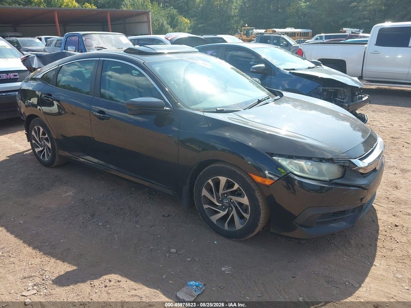 2018 HONDA CIVIC EX | 19XFC2F76JE011319 | UPCARS