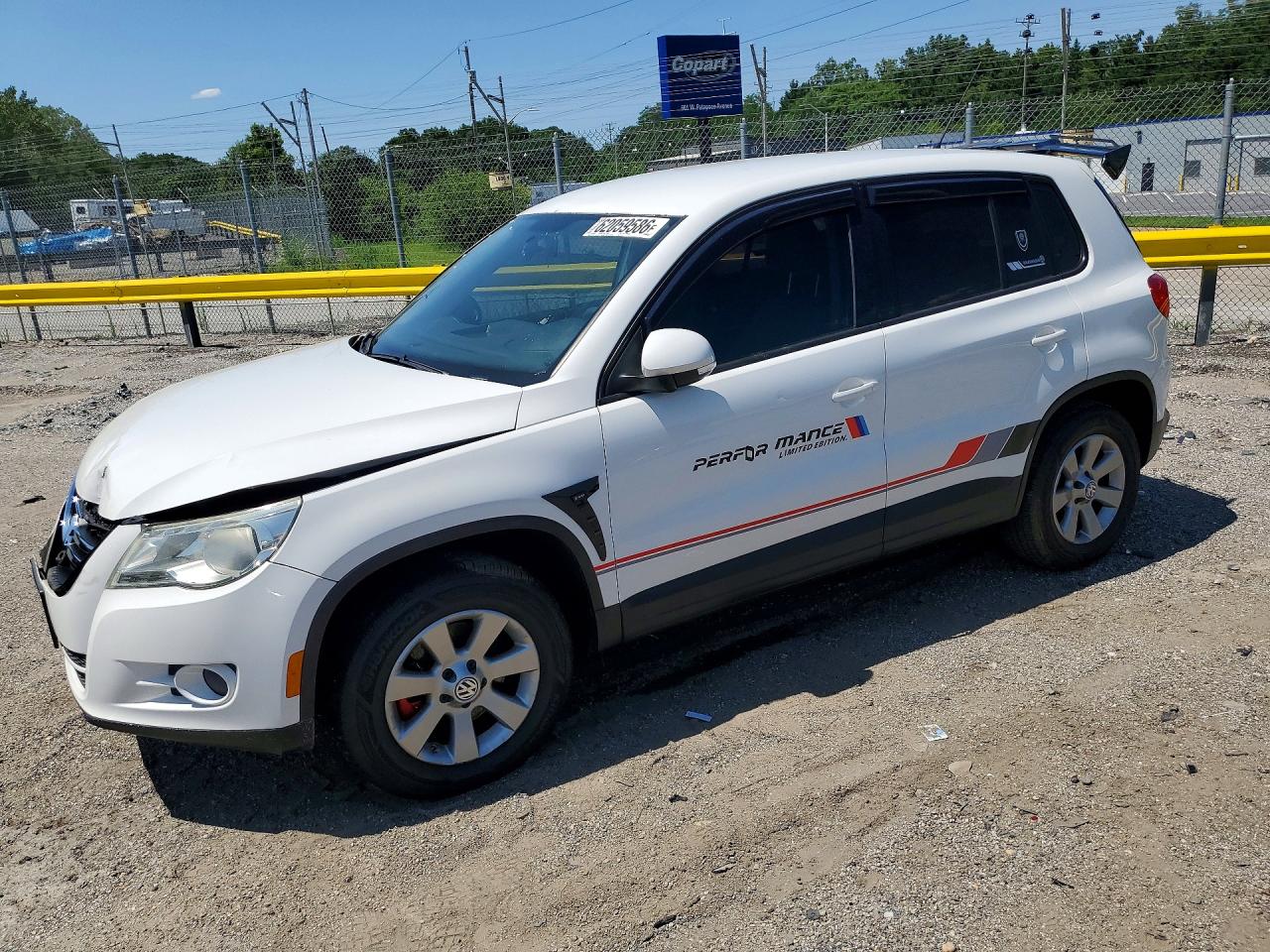 2010 VOLKSWAGEN TIGUAN S | WVGAV7AX5AW531845 | UPCARS
