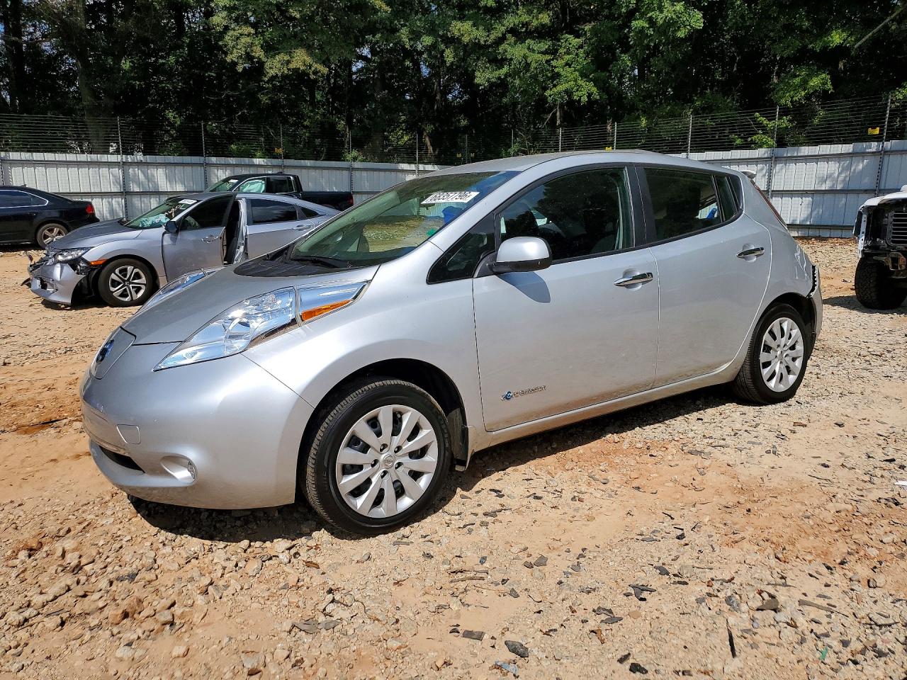 2017 NISSAN LEAF S | 1N4BZ0CP8HC306113 | UPCARS