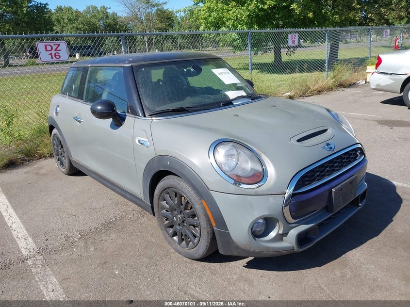 2017 MINI HARDTOP COOPER S | WMWXP7C39H2A45866 | UPCARS