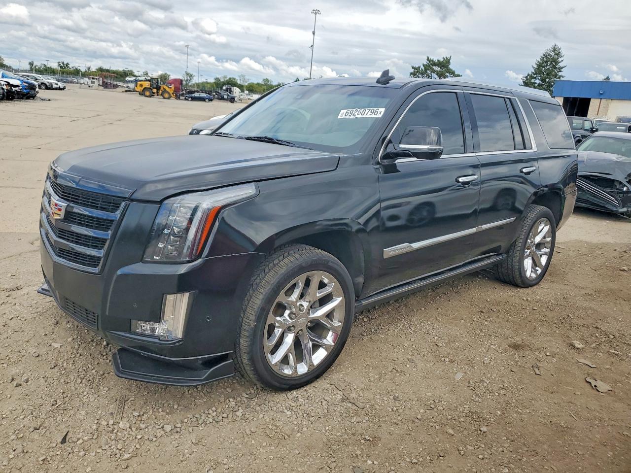 2018 CADILLAC ESCALADE PLATINUM | 1GYS4DKJ8JR158815 | UPCARS