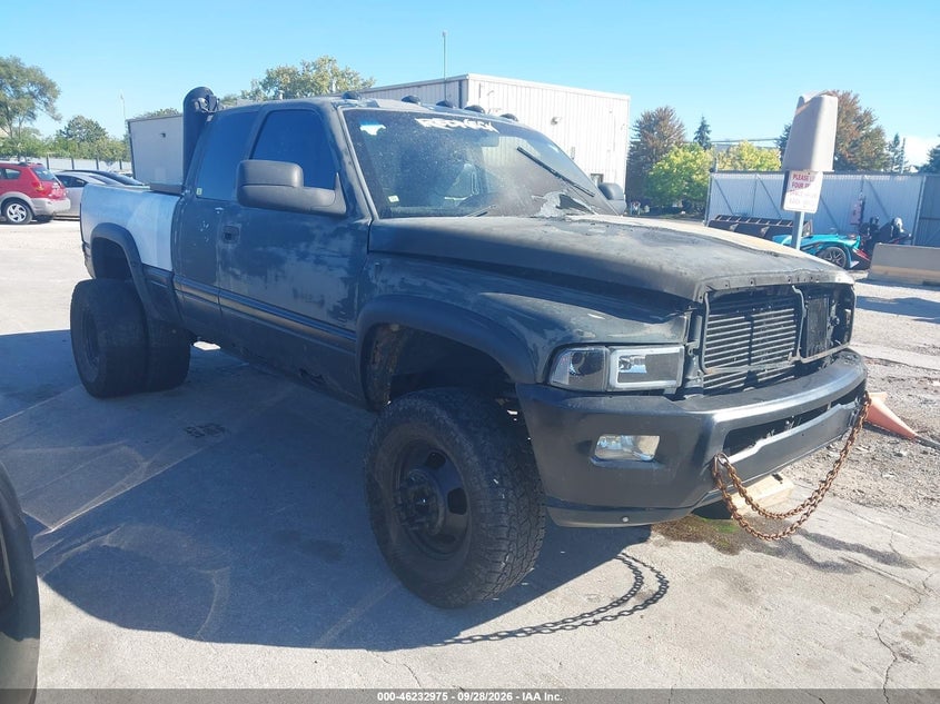 2001 DODGE RAM 2500 ST | 1B7KF23671J555087 | UPCARS