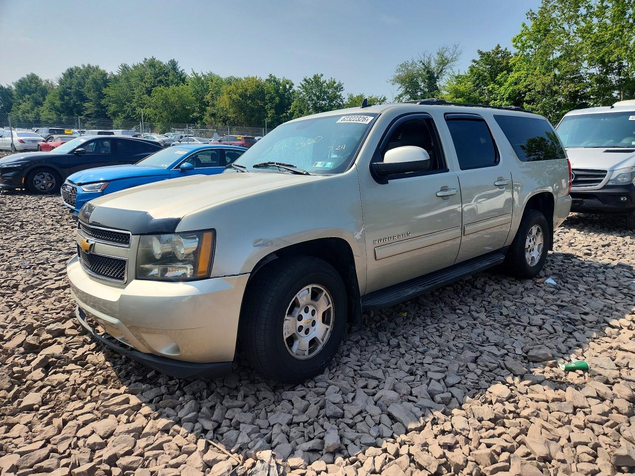 2014 CHEVROLET SUBURBAN K1500 LT | 1GNSKJE73ER198744 | UPCARS