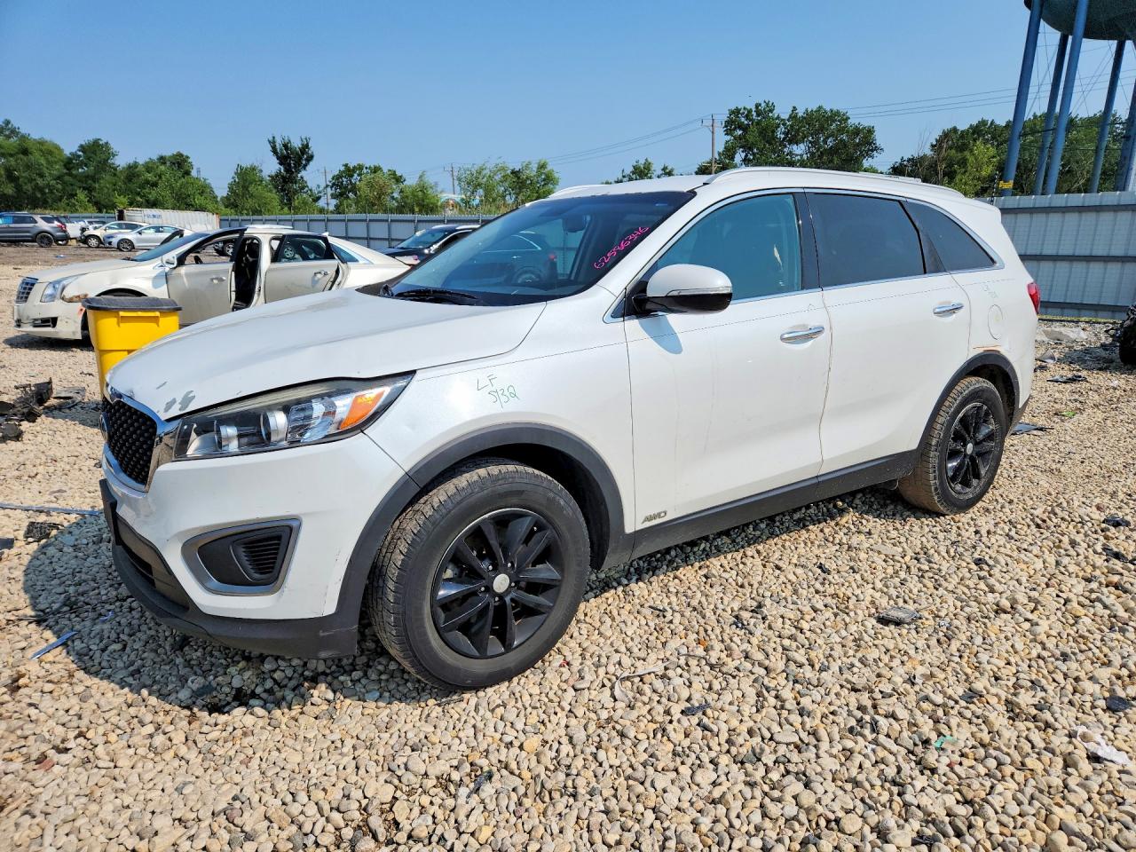 2016 KIA SORENTO LX | 5XYPGDA32GG109963 | UPCARS