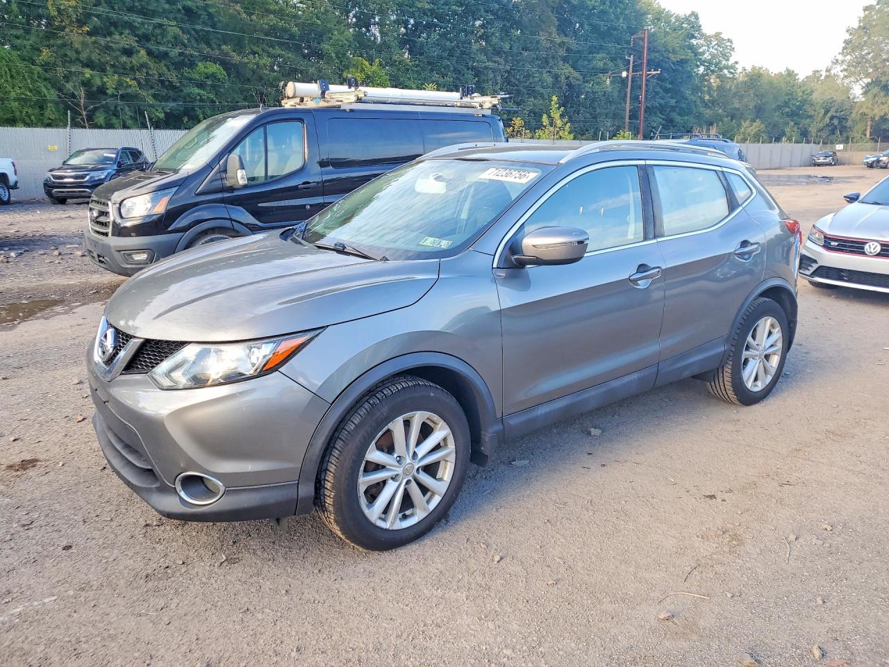 2017 NISSAN ROGUE SV | JN1BJ1CRXHW137092 | UPCARS
