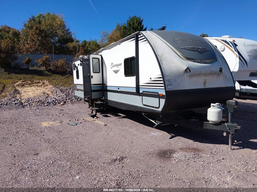 2017 FOREST RIVER SURVEYOR | 4X4TSVH20HL030582 | UPCARS