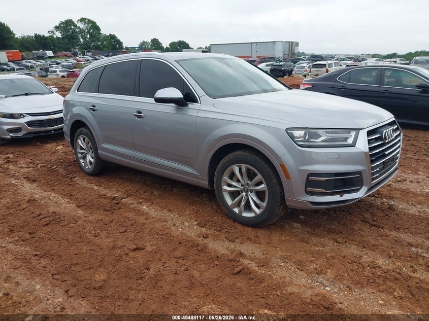 2017 AUDI Q7 3.0T PREMIUM | WA1LAAF70HD043076 | UPCARS